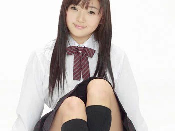 [YS Web]Vol.551_日本萌妹爱沢新菜美少女入学写真53P