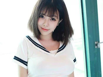 大胸妹子飞儿性感制服卖萌写真25P