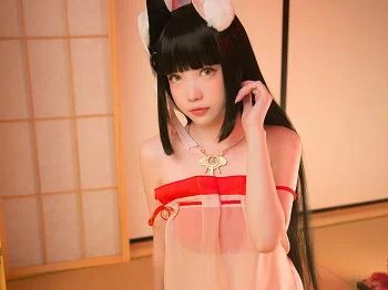 [Cosplay精选]大胸萌妹妖少you1篝之雾枝系列秀完美身材迷人写真44P