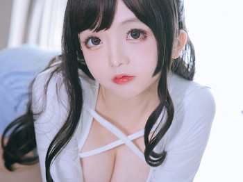 Cosplay美女日奈娇包臀裙秘书主题私房半脱制服露性感内衣秀童颜巨乳诱惑写真105P