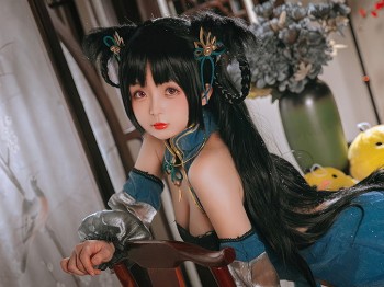 Cosplay美女日奈娇大潮旗袍主题性感墨绿开胸旗袍露黑色蕾丝内衣完美诱惑写真25P