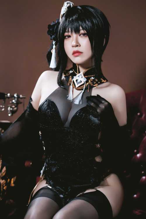 Cosplay 半半子 镇海 奇响华殿