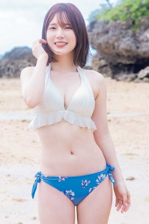 Maaya Uchida 内田真礼, Young Jump 2023 No.11 (ヤングジャンプ 2023年11号)