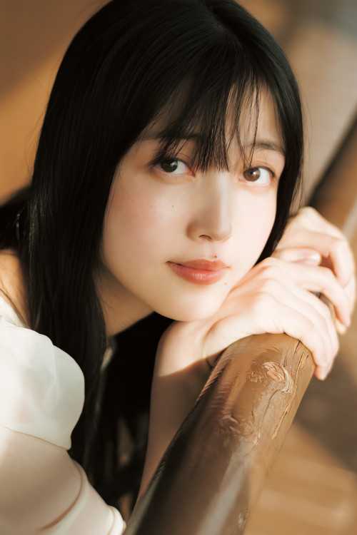 Shiori Kubo 久保史緒里, Young Jump 2024 No.23 (ヤングジャンプ 2024年23号)